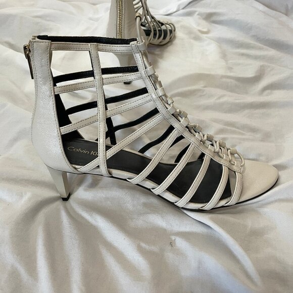 Calvin Klein Women's Neah Caged Sandals White Gladiator Size 9.5 M Excellent Con - Picture 5 of 16